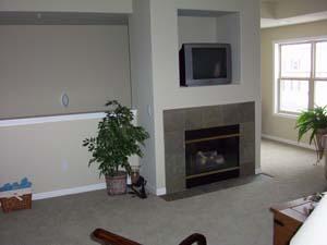 8587 S Deerwood Ln. #36L, Franklin, WI 53132