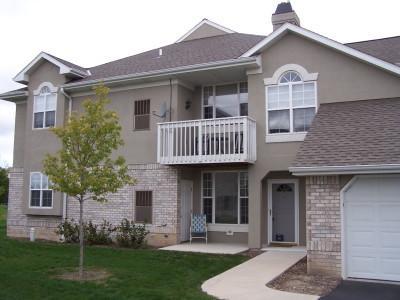 9279 W Elm Ct. #A, Franklin, WI 53132