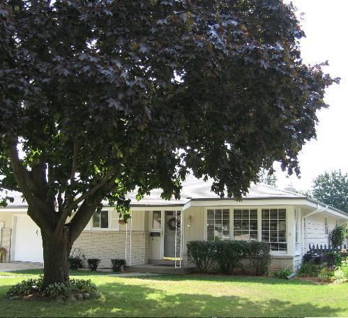 1729 Chestnut St., South Milwaukee, WI 53172