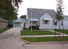 4869 N 61st St, Milwaukee, WI 53218