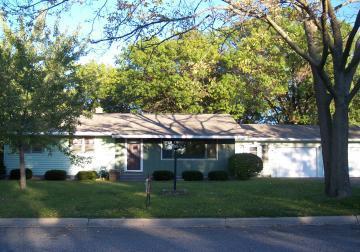 944 N 4th Ave, Onalaska, WI 54650