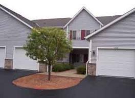 2074 Pine Ridge Ct. #C, Grafton, WI 53024
