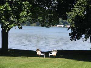 W352N6064 Bauers Ln., Oconomowoc, WI 53066