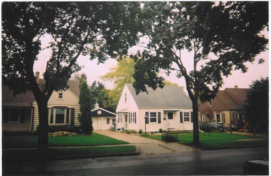 4609 W Fillmore Ave., Milwaukee, WI 53219