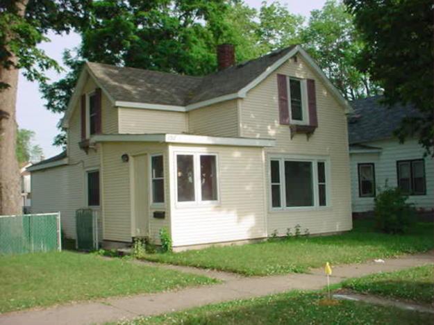 [Address Hidden by Seller], La Crosse, WI 54603