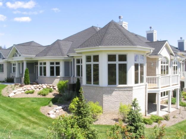 790 Bay Ct. #40A, Brookfield, WI 53005