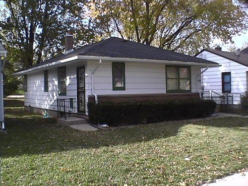 5745 N 64th St, Milwaukee, WI 53218