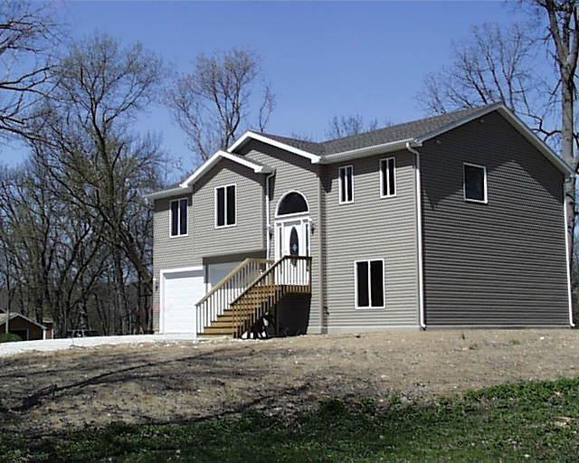 210 W Spruce, Silver Lake, WI 53170