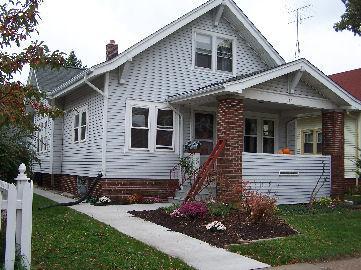 2313 Carmel Ave., Racine, WI 53405