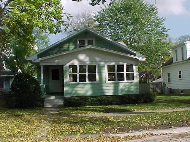 351 S 19th St., La Crosse, WI 54601