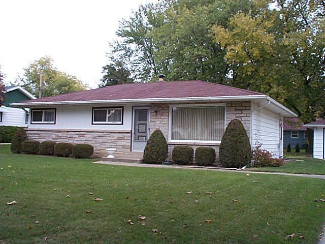5616 S 34th St, Milwaukee, WI 53221