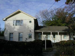 1628 Saint Clair St., Racine, WI 53402