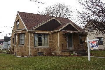 1822 S 17th St., Sheboygan, WI 53081