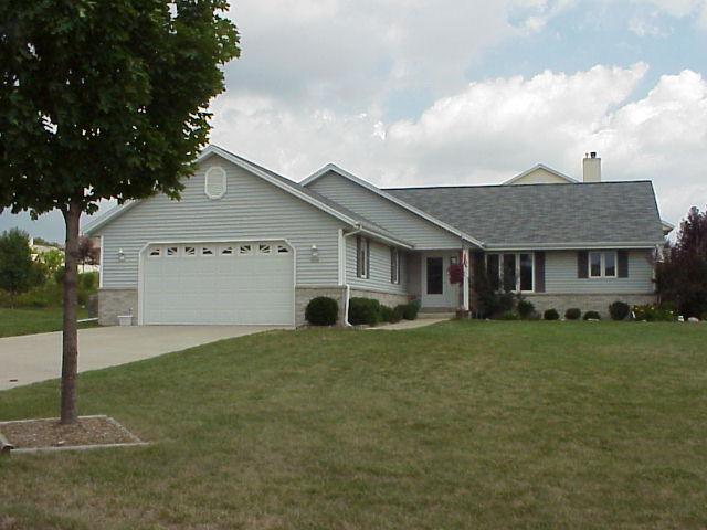 6836 S Conforti Ct., Franklin, WI 53132