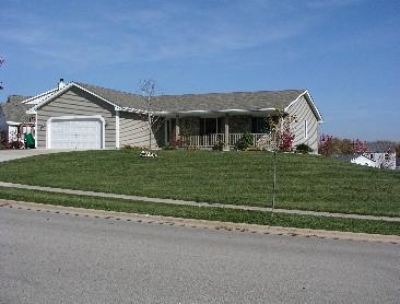 316 Heron Dr., West Bend, WI 53095