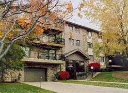 12000 W Bluemound Rd. #308, Wauwatosa, WI 53226