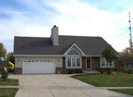 506 Nordic Ln., Slinger, WI 53086