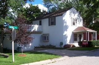 5500 Alba Ct., Greendale, WI 53129