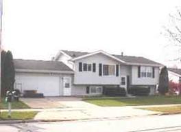 1707 Larkspur Ln., West Bend, WI 53090