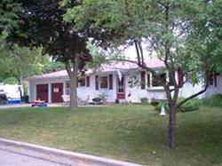 11708 W Garfield, Wauwatosa, WI 53226