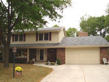 13840 W Thomas Dr., New Berlin, WI 53151