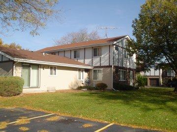 N20W5343 Pierce Ct., Cedarburg, WI 53012