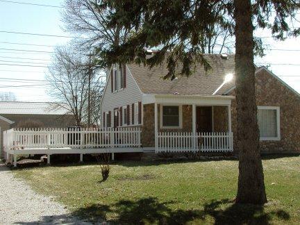 16925 W Roosevelt Ave, New Berlin, WI 53151