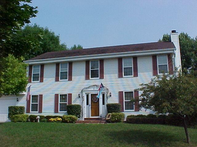 626 Morningside Ct., Saukville, WI 53080