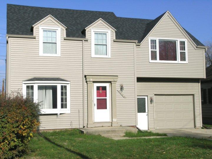 4080 S Whitnall Ave., Milwaukee, WI 53207