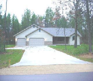 W8966 Cloverleaf Lake Rd., Belle Plaine, WI 54929