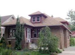 2634 N 69th St., Wauwatosa, WI 53213