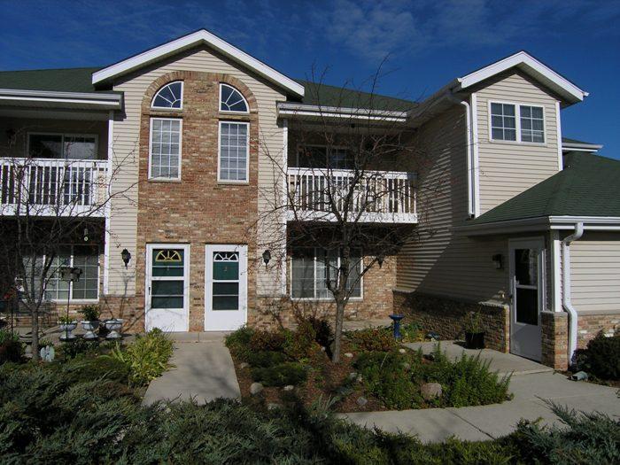 3631 E Barbara Ct. #3, Oak Creek, WI 53154