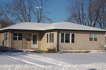 1666 Cleveland Ave, Racine, WI 53405