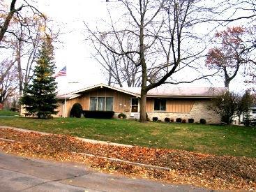 1501 Garfield Ave., Waukesha, WI 53189