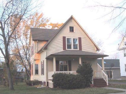 244 Russell Ave., Hartford, WI 53027