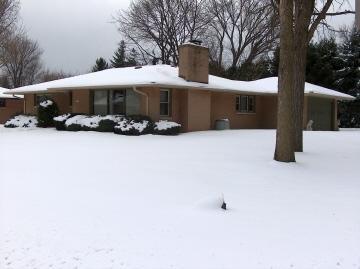 1271 N 117th St., Wauwatosa, WI 53226