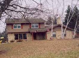 S23W26176 Canterbury Ln., Waukesha, WI 53188