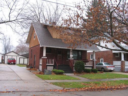 911 74th St., Kenosha, WI 53143