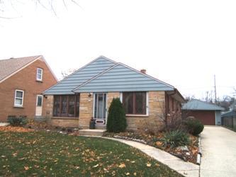 520 E Van Beck, Milwaukee, WI 53207