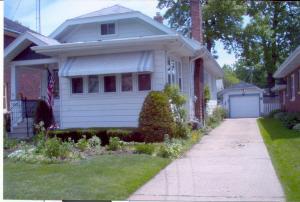 7123 22nd Ave, Kenosha, WI 53143