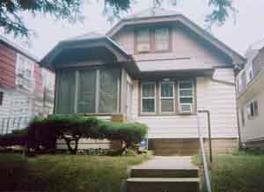 5546 N 33rd St., Milwaukee, WI 53209