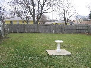 5805 N 93rd St., Milwaukee, WI 53225