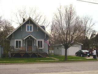 1915 Carter St., Racine, WI 53402