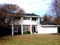 5755 Lochleven, New Berlin, WI 53146