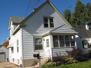 6518 31st Ave., Kenosha, WI 53142