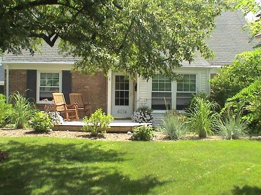 6016 N Lydell Ave., Whitefish Bay, WI 53217