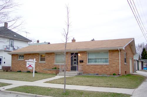 618 Ashland Ave, Sheboygan, WI 53081