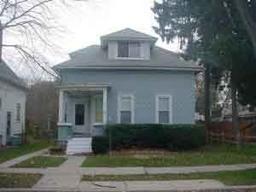 817 Michigan Ave, South Milwaukee, WI 53172