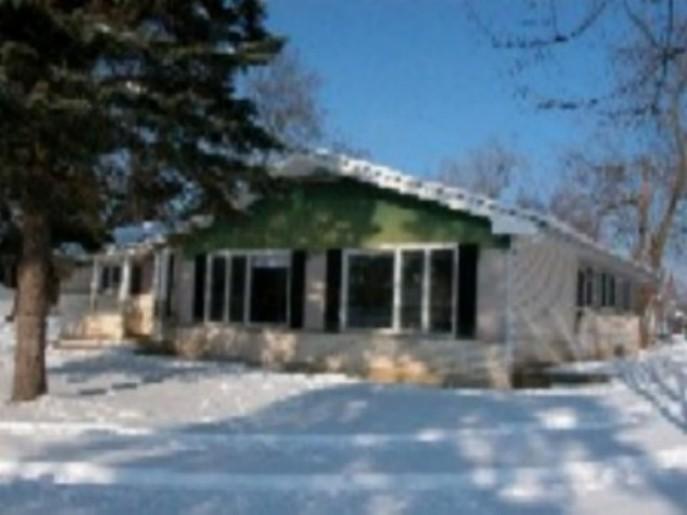 N1489 Jasmine Dr., Bloomfield, WI 53157
