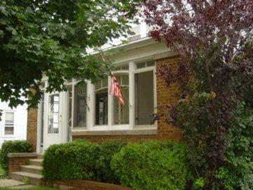 44 E State St., Hartford, WI 53027